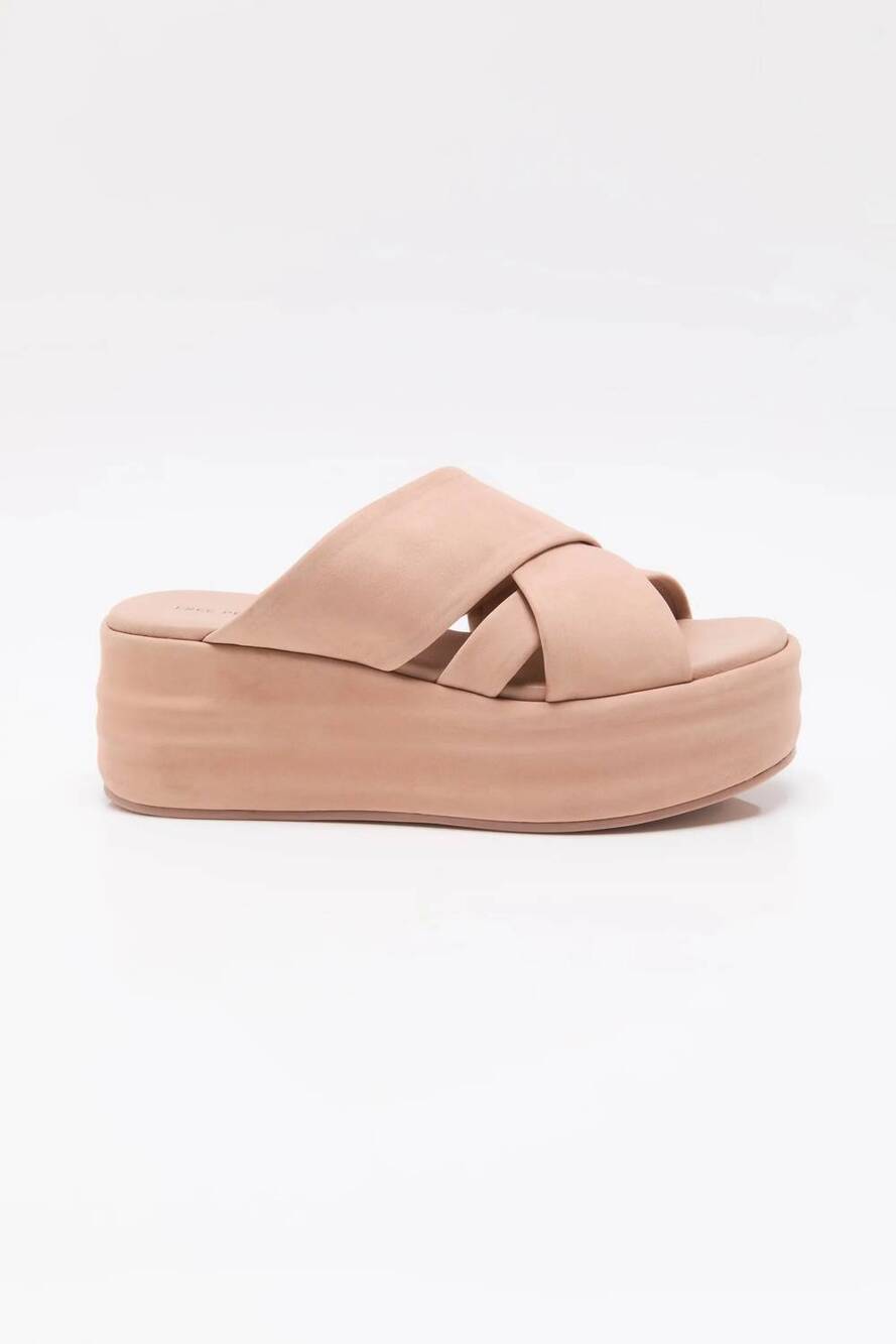 NEW FREE PEOPLE women's wanderbay flatform sandal in dusty rose